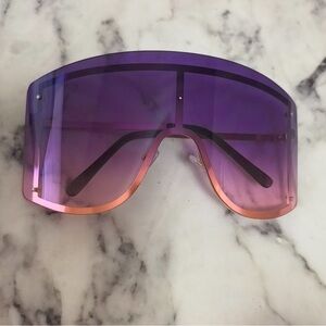 Gradient Purple and Pink Sunglasses
